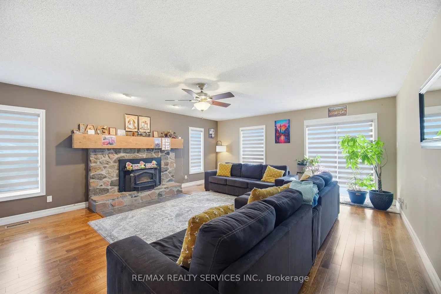 Additional image 5 of 1569 Killarney Beach Road