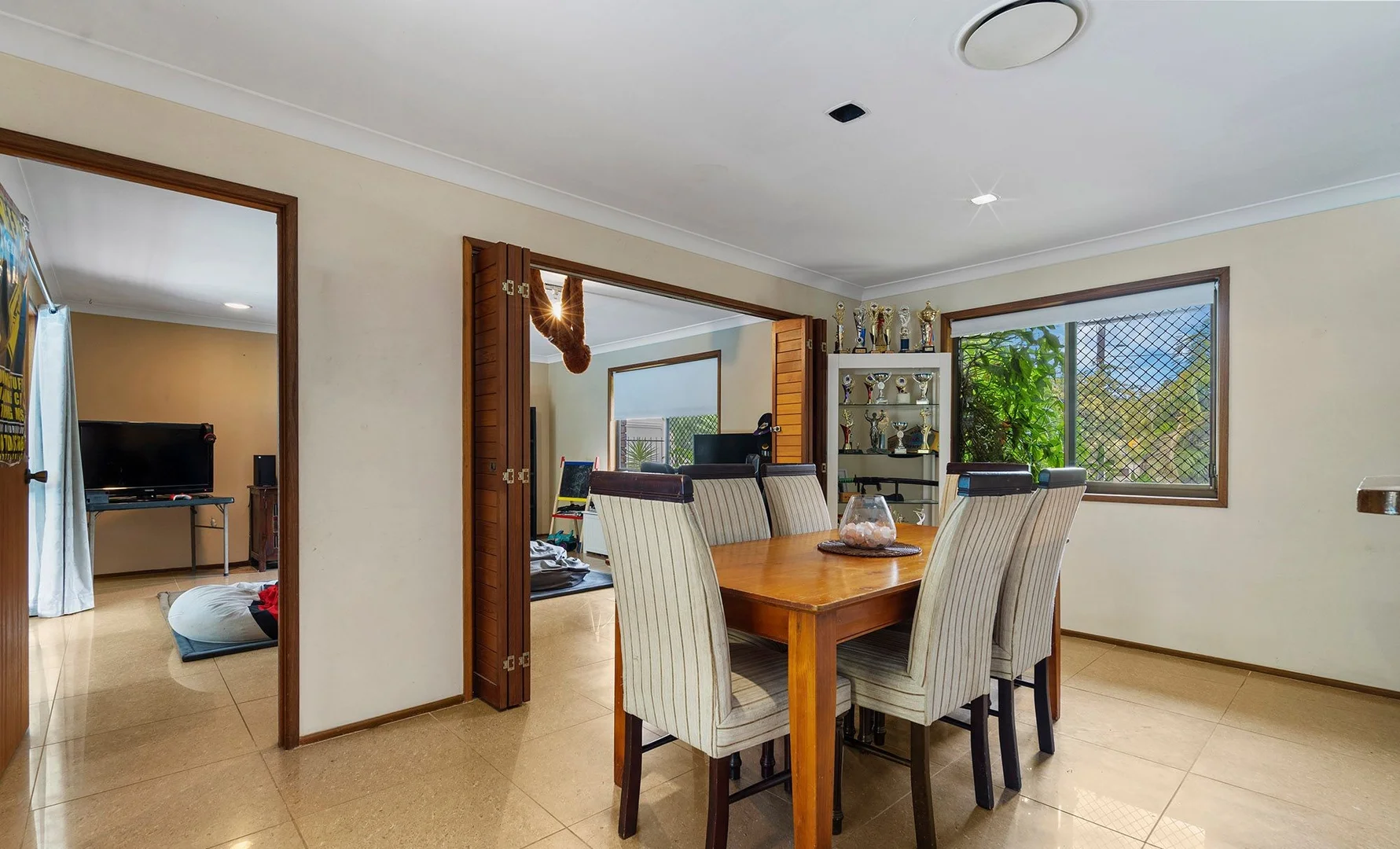 Additional image 6 of 38 Hillview Parade, Ashmore QLD 4214