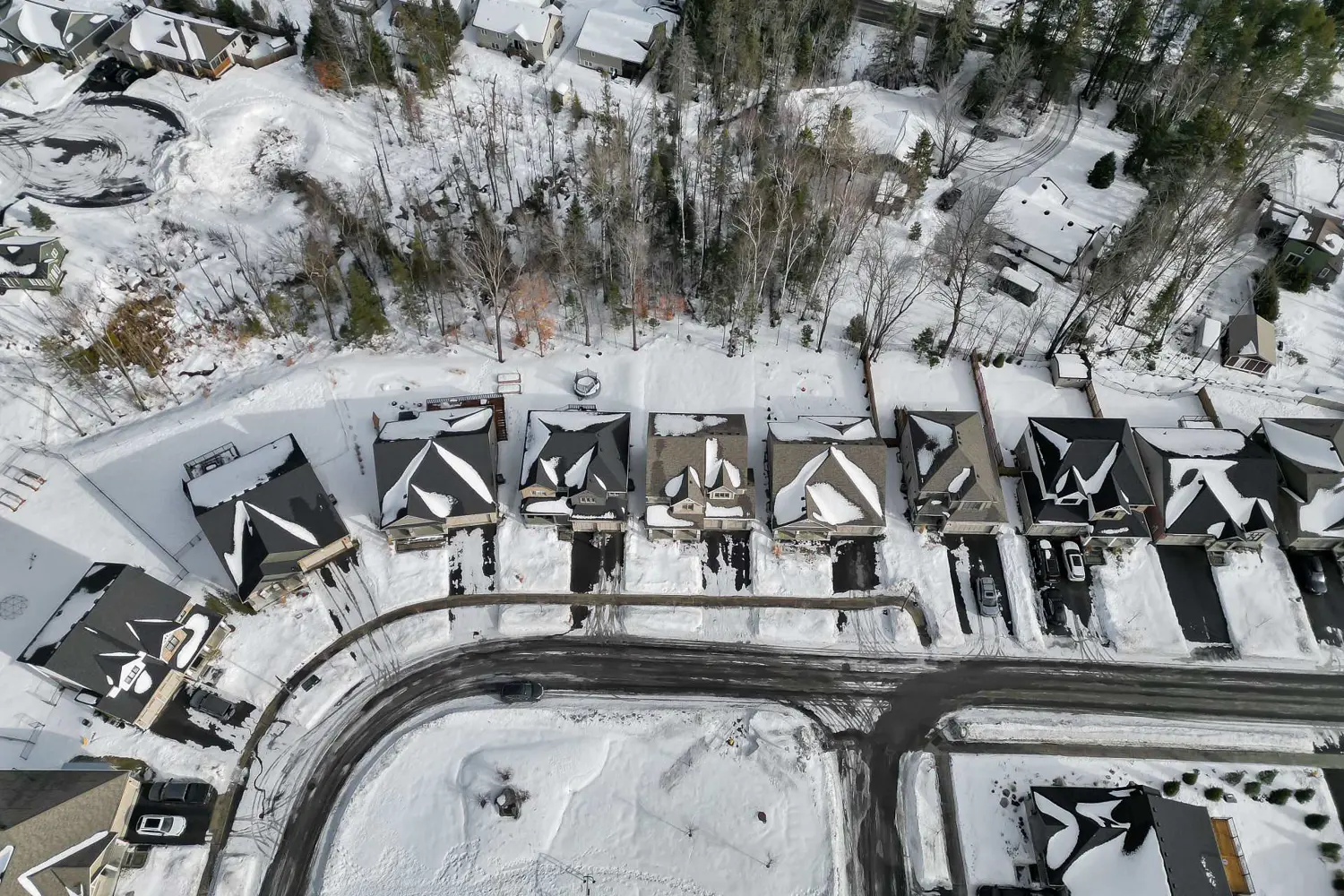 Additional image 12 of 25 Eaglecrest Avenue