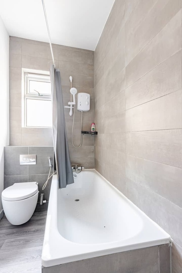 Additional image 3 of 3 Bed Terraced House, Burley Lodge Terrace, LS6, N1 7GU