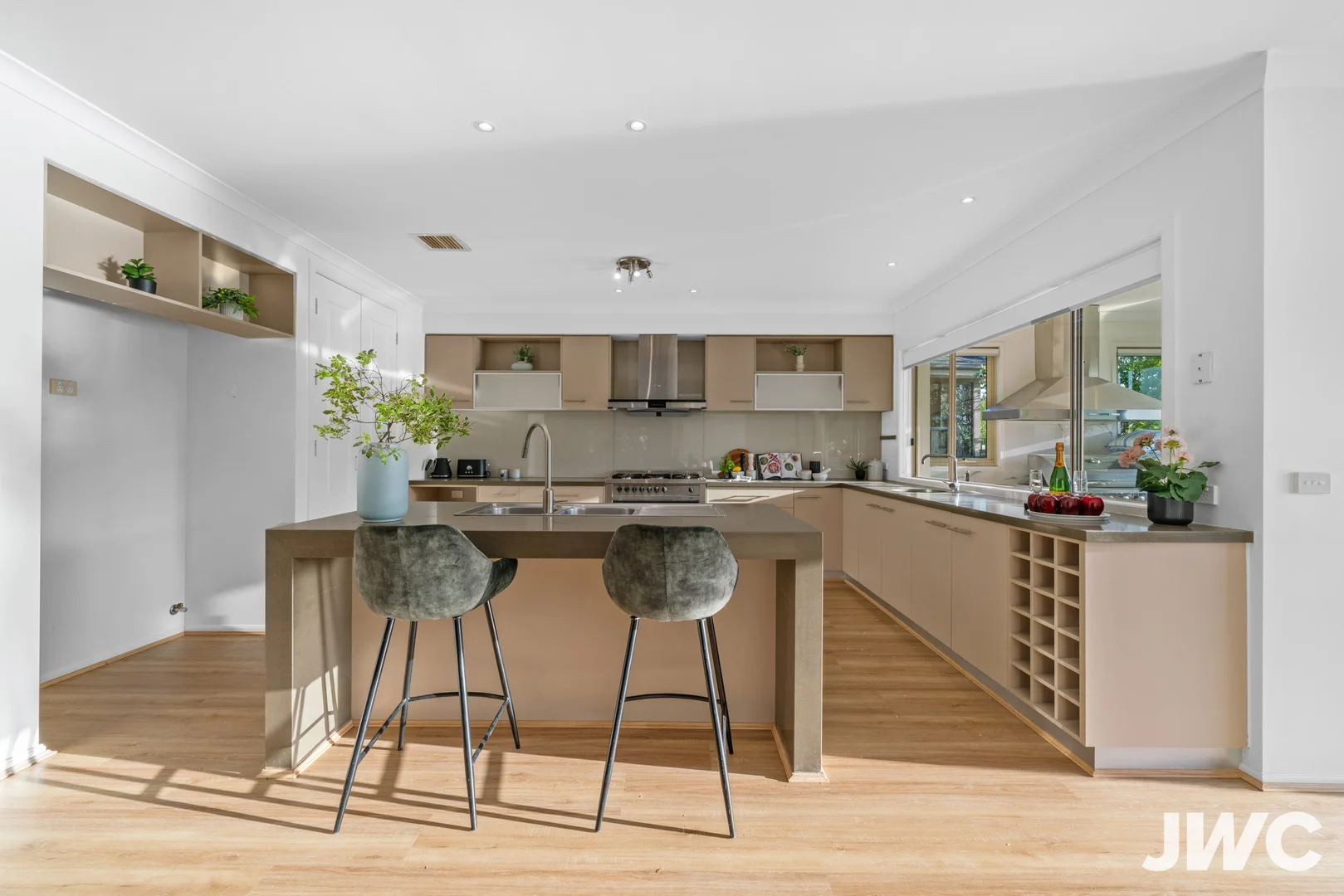 Additional image 16 of 2 Quarterdeck Road, Sandhurst VIC 3977