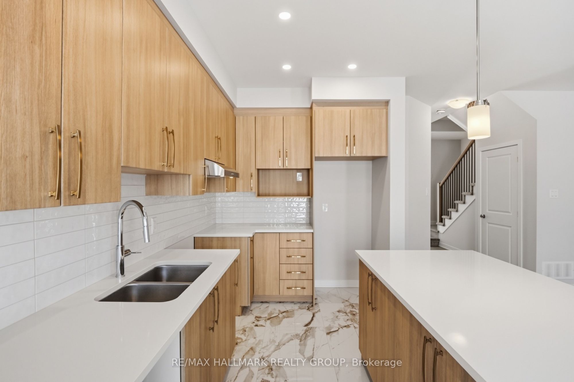 Additional image 2 of 1924 Hawker Private, Ottawa, ON, K0A 1L0