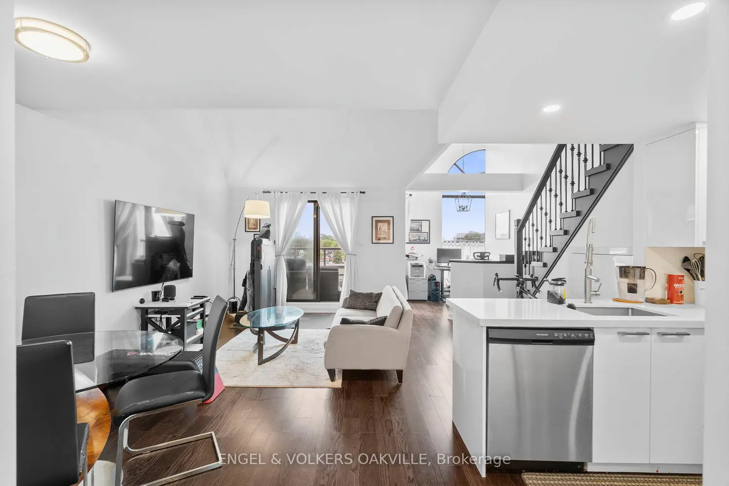 Additional image 2 of 100 Bronte Road 416