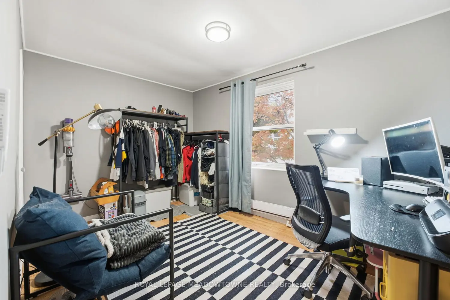 Additional image 19 of 1351 Lakeshore Road 15