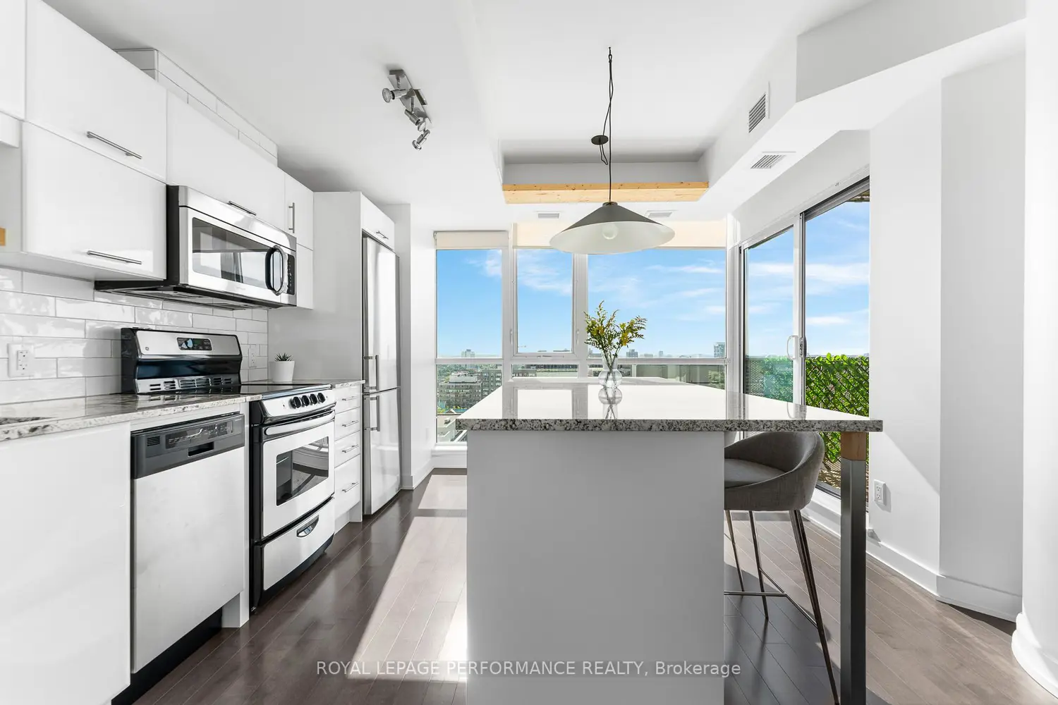 Additional image 6 of 40 Nepean Street 1305