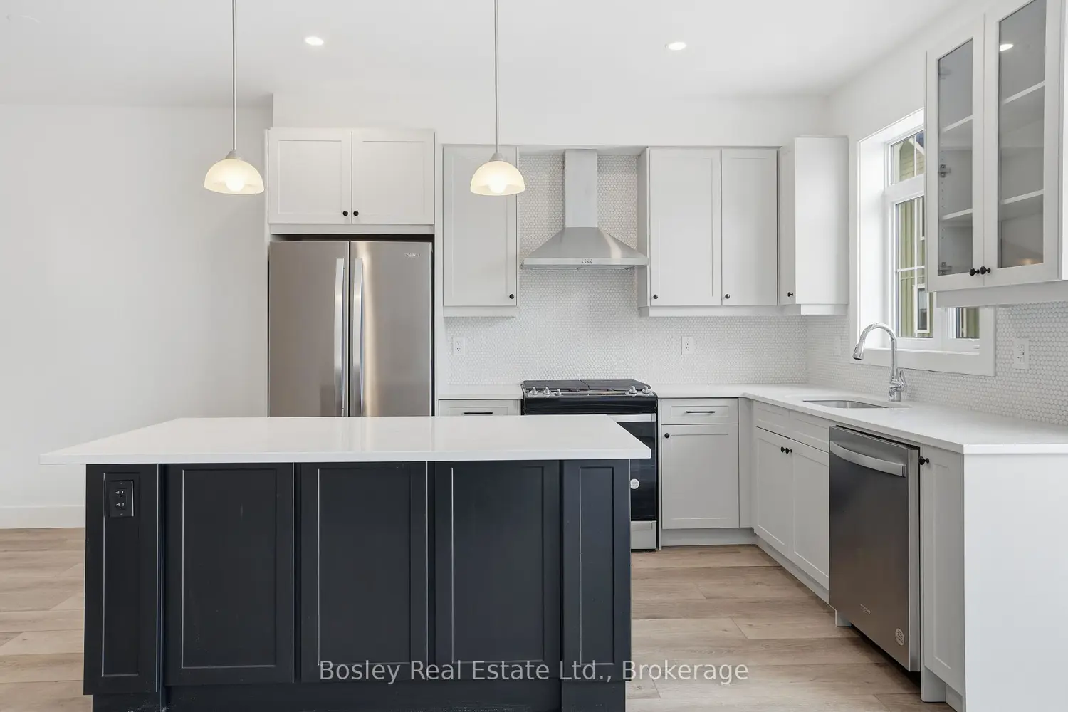 Additional image 3 of 130 White Oak Crescent