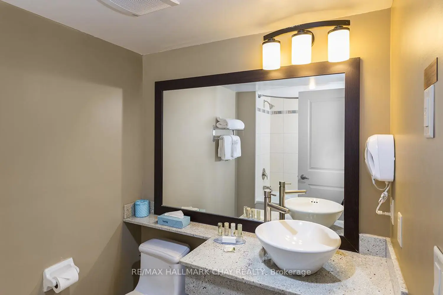 Additional image 4 of 9 Harbour Street 2108/2110