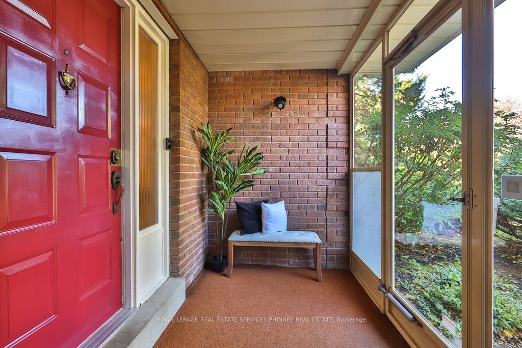 Additional image 4 of 700 Fieldstone Road, Mississauga, ON, L5C 3M5