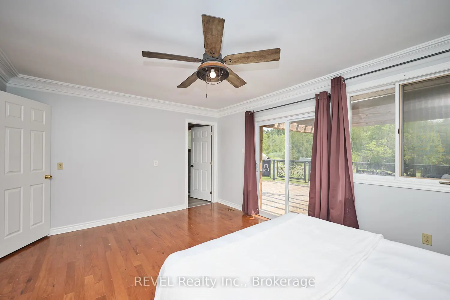 Additional image 12 of 740 Highway 20