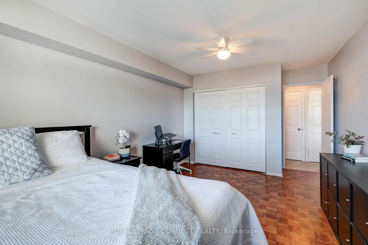 Additional image 13 of 92 Church Street 906