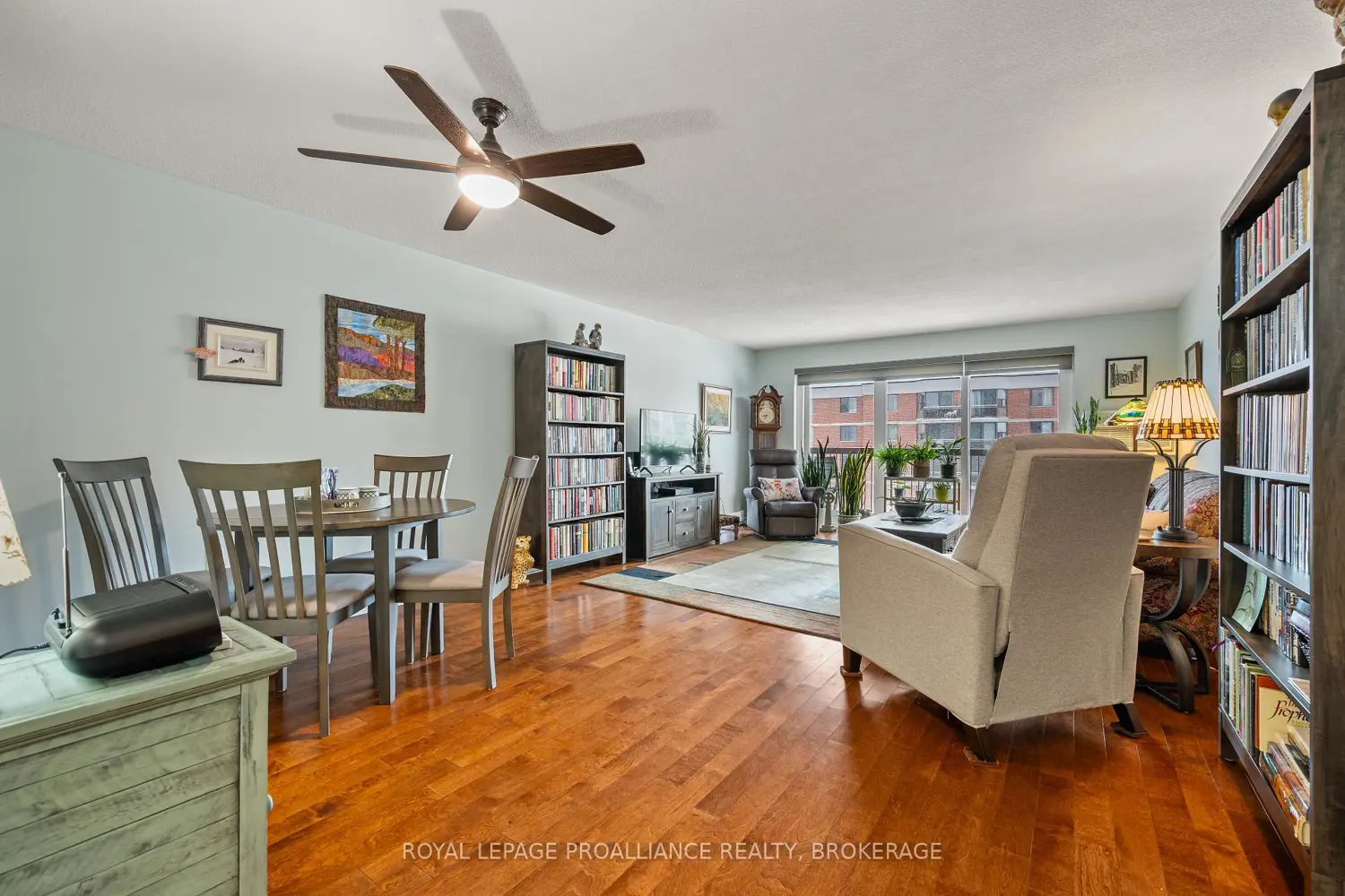 Additional image 9 of 14 Greenview Drive 505