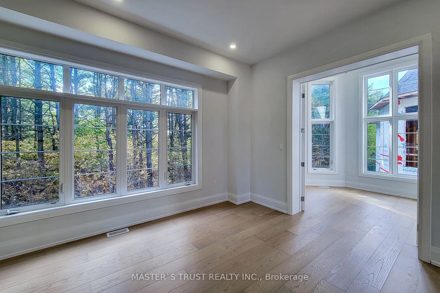 Additional image 7 of 325 Somme Street