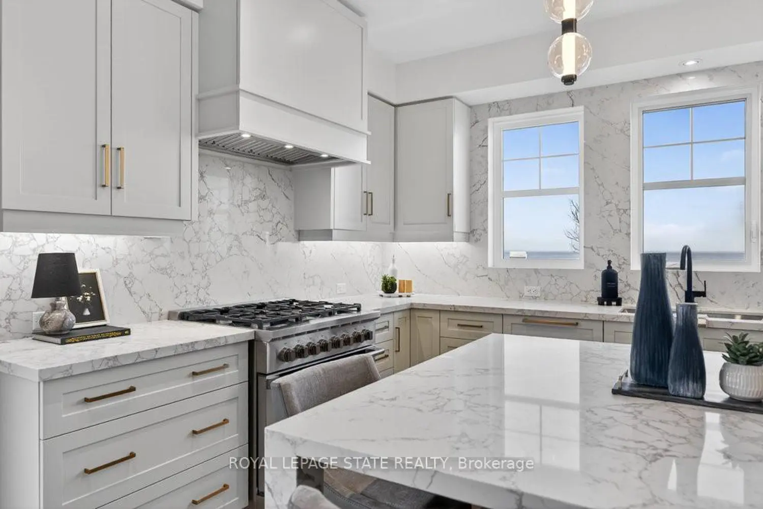 Additional image 4 of 100 Watershore Drive 7