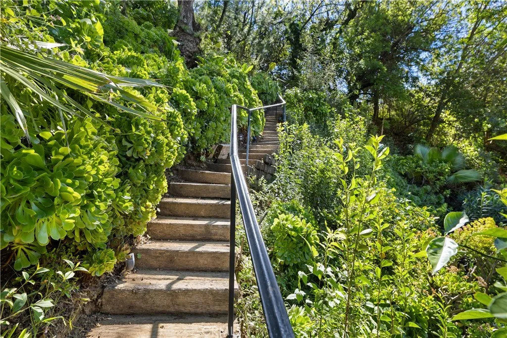 Additional image 98 of 3456 Laurelvale Drive, Studio City, CA 91604