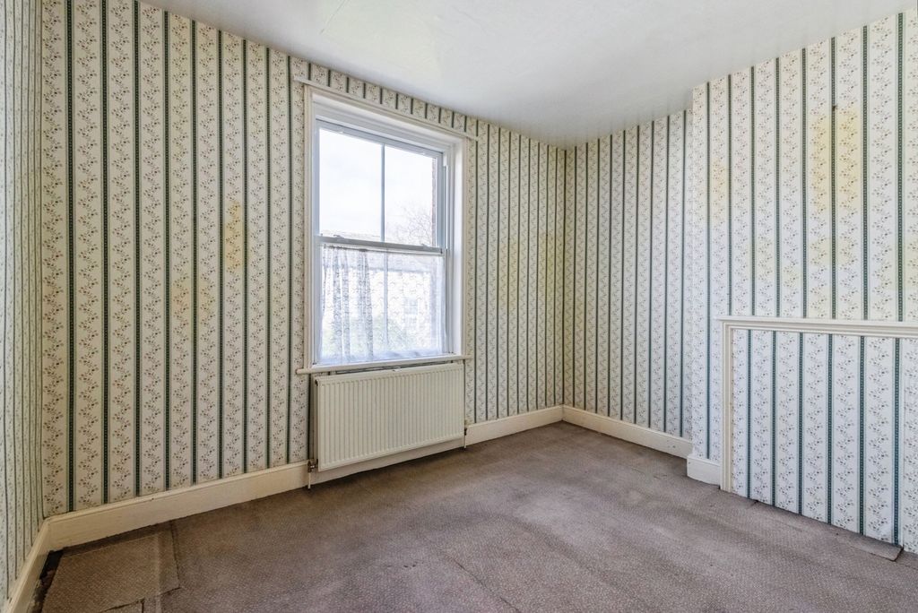 Additional image 9 of 4 bed detached house for saleCollege Grove, Wakefield, West Yorkshire WF1
