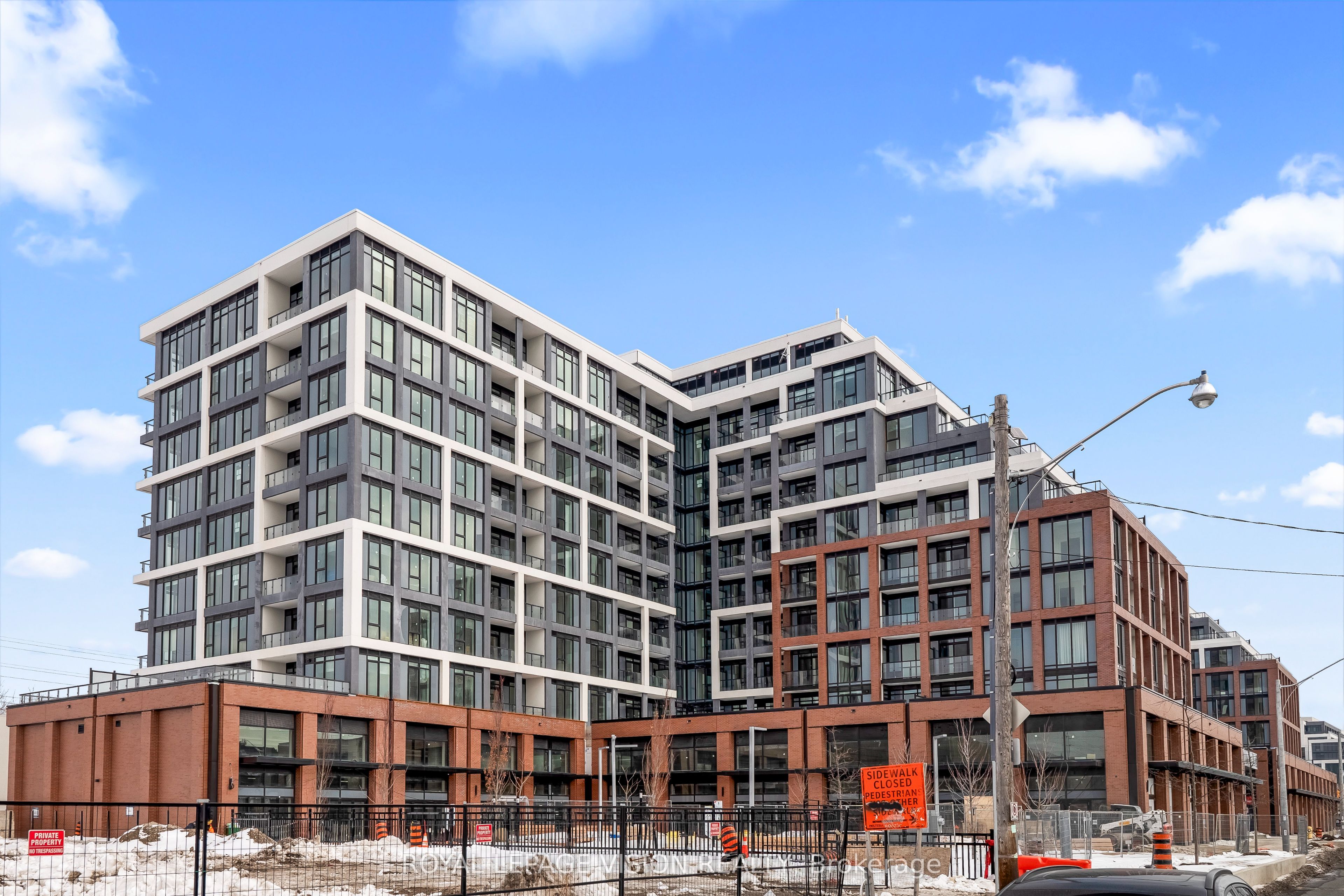 Additional image 4 of 333-858 Dupont Street, Toronto, ON, M6G 0C1