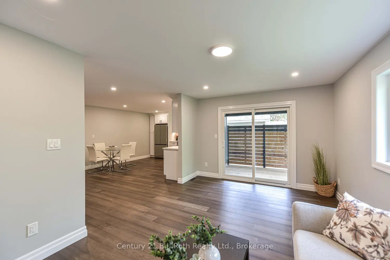 Additional image 7 of 3324 Bramshott Avenue