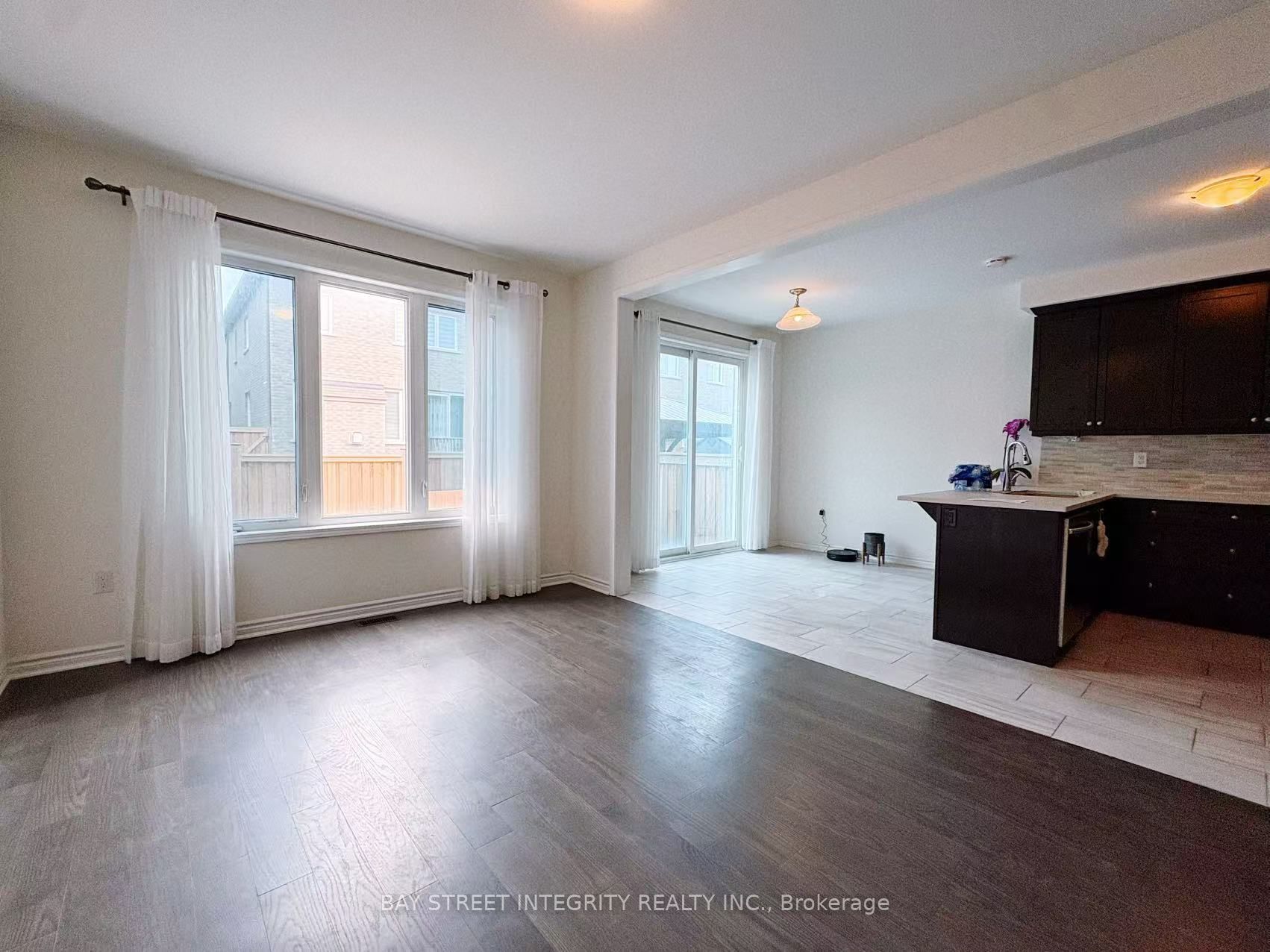 Additional image 3 of 27 Ness Drive, Richmond Hill, ON, L4S 0J8