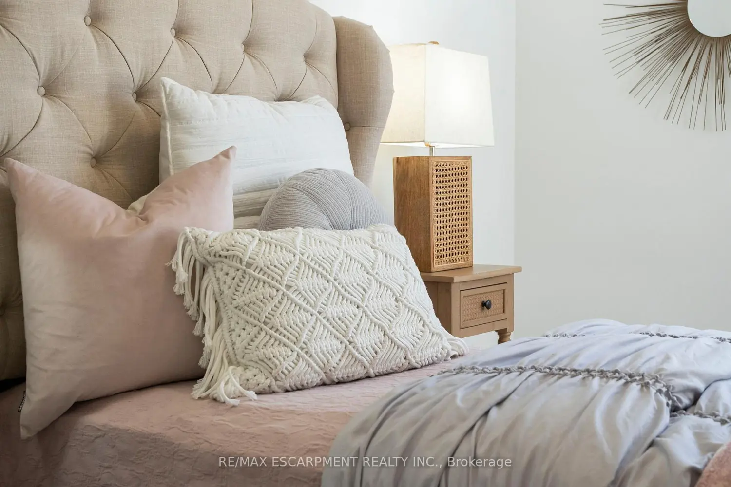 Additional image 18 of 14 Clear Valley Lane