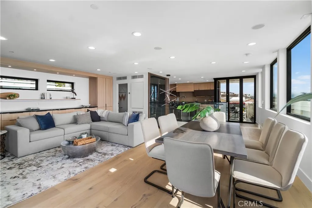 Additional image 65 of 214 El Porto Street, Manhattan Beach, CA 90266