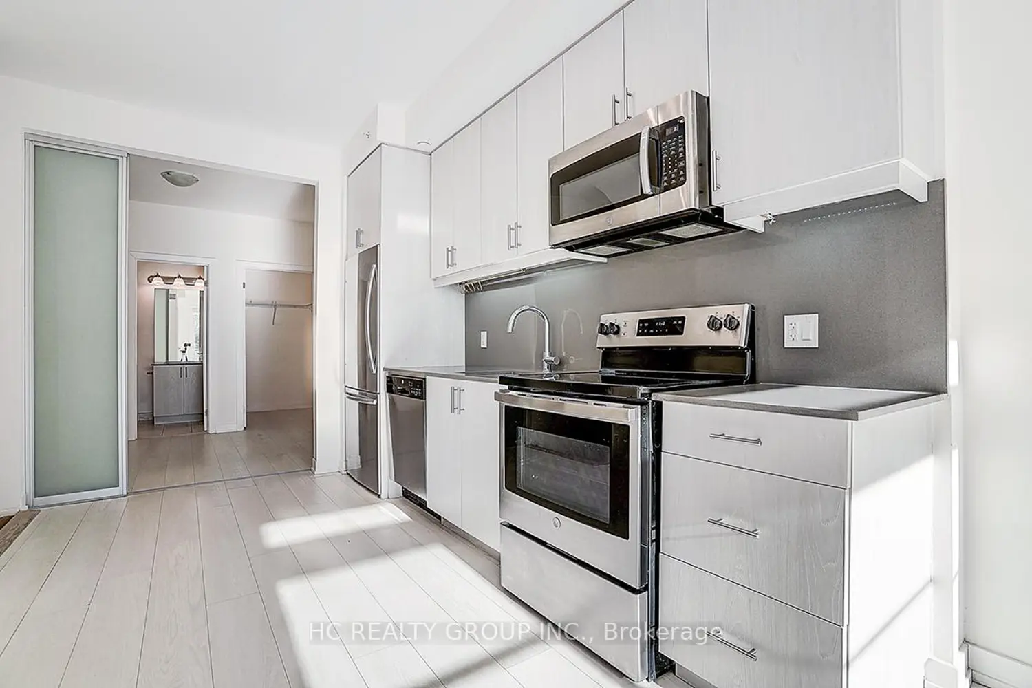 Additional image 9 of 57 Finch Avenue 31