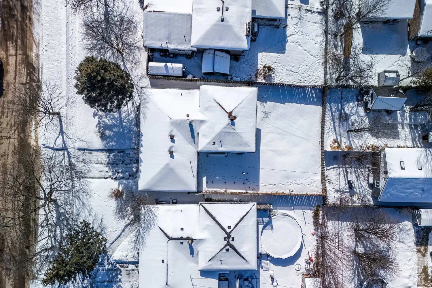 Additional image 18 of 687 Harrow Place