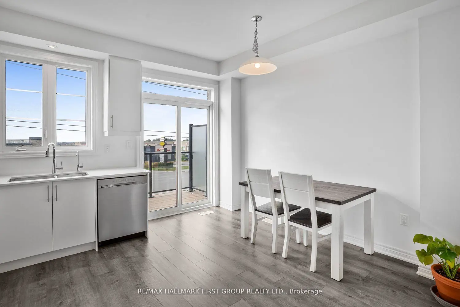 Additional image 6 of 120 Court Drive 28