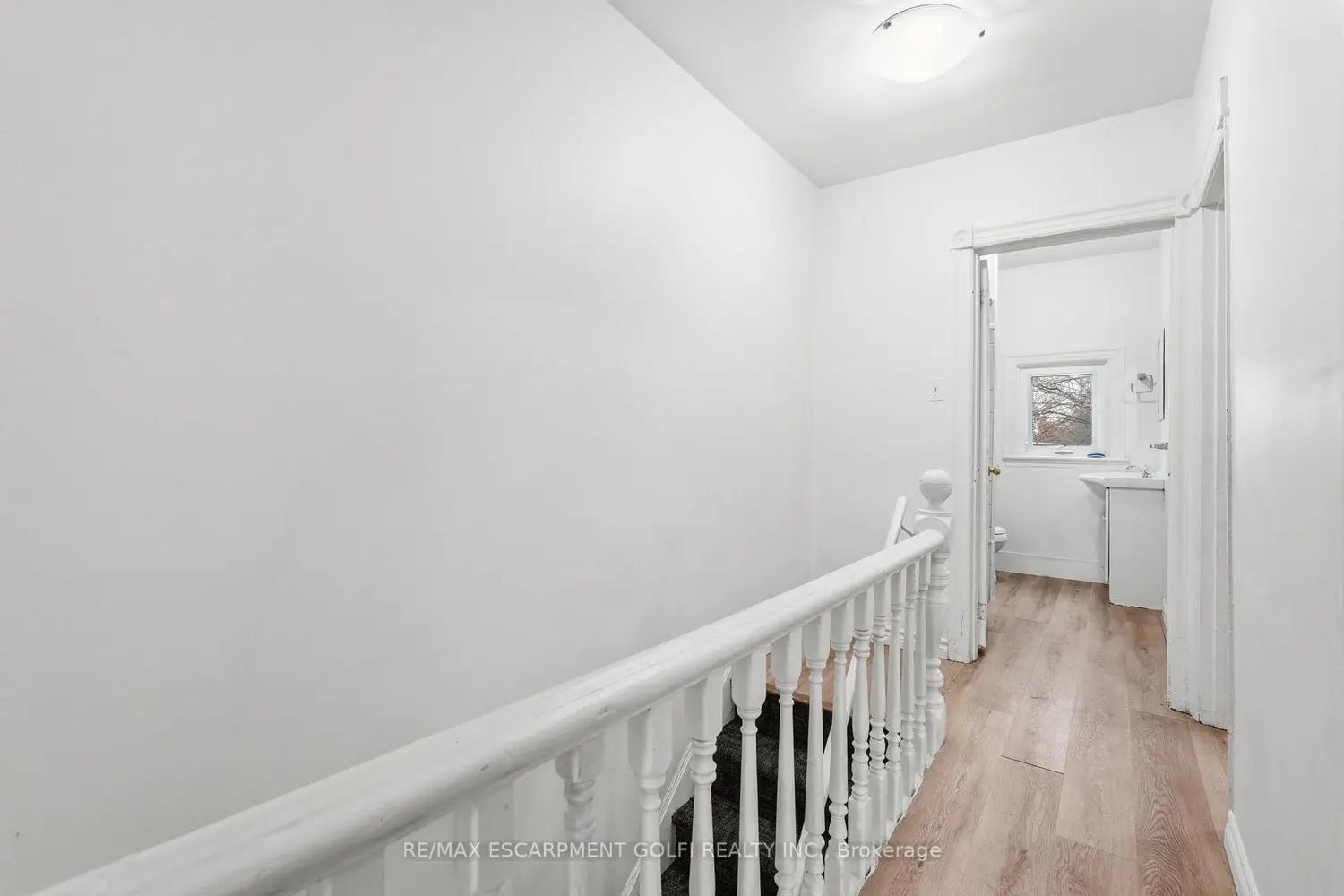 Additional image 8 of 39 Burlington Street