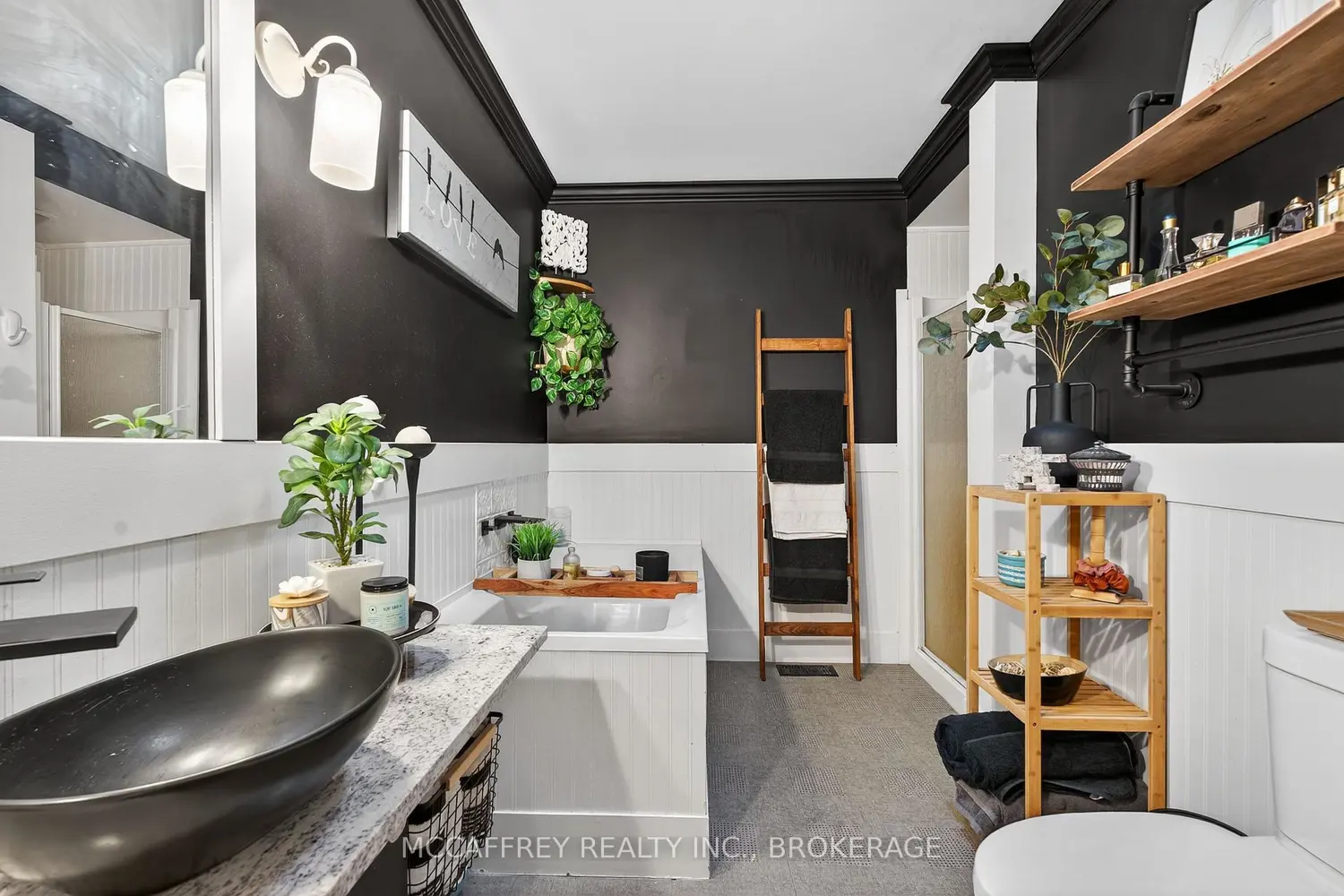 Additional image 6 of 45 Huron Street