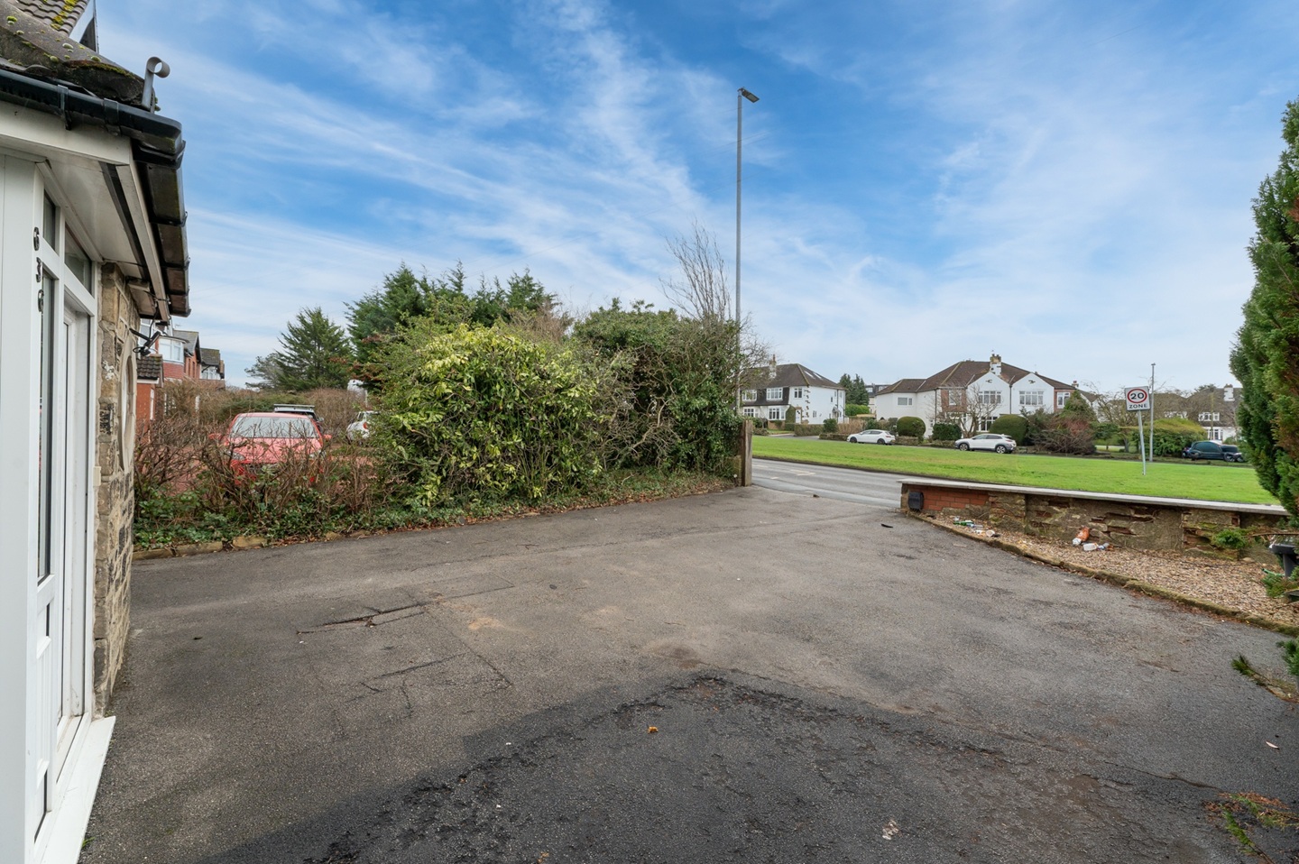 Additional image 34 of 5 Bed Detached House, Fully Furnished In North Leeds, LS17, N1 7GU