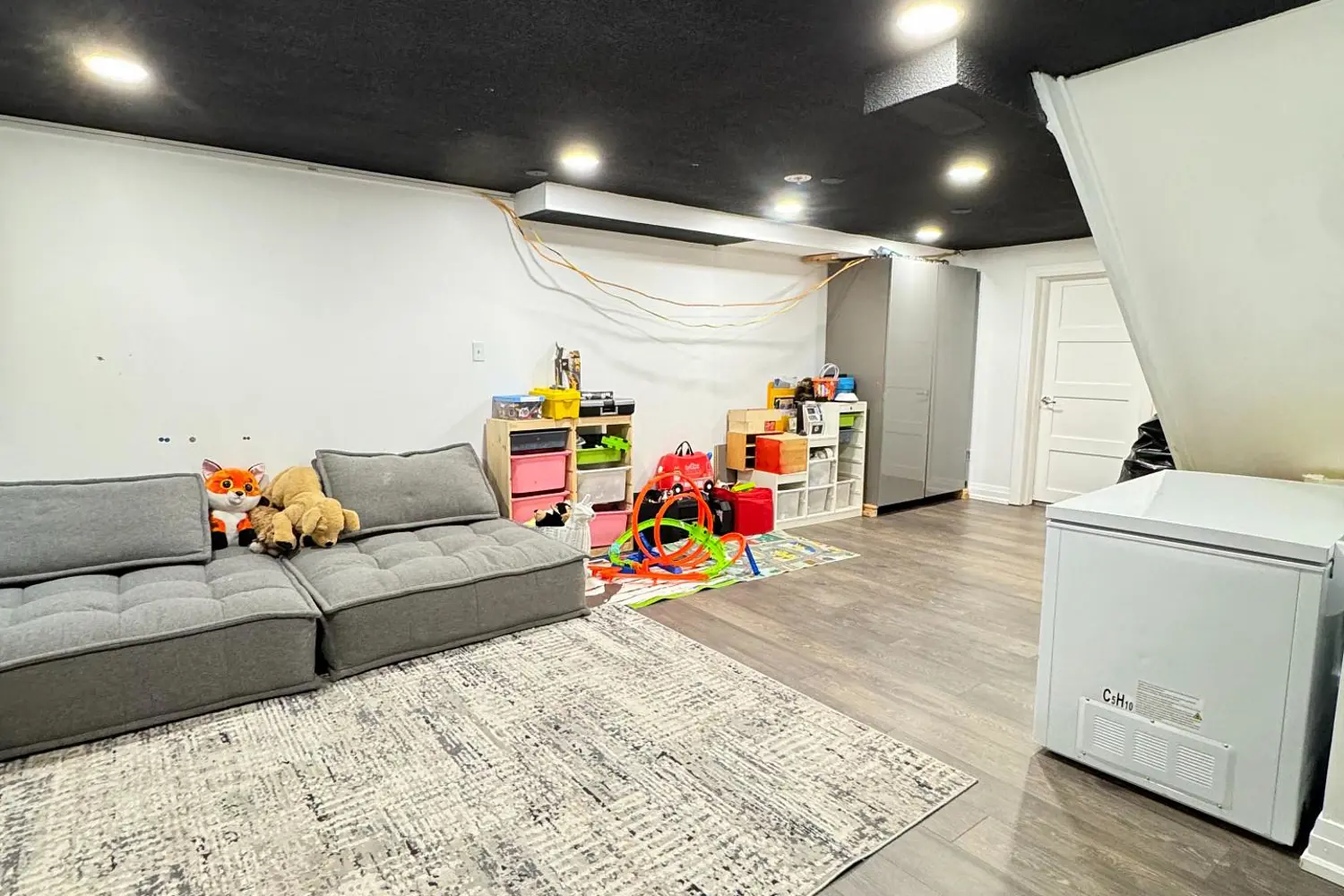 Additional image 19 of 1690 Saltdene Terrace