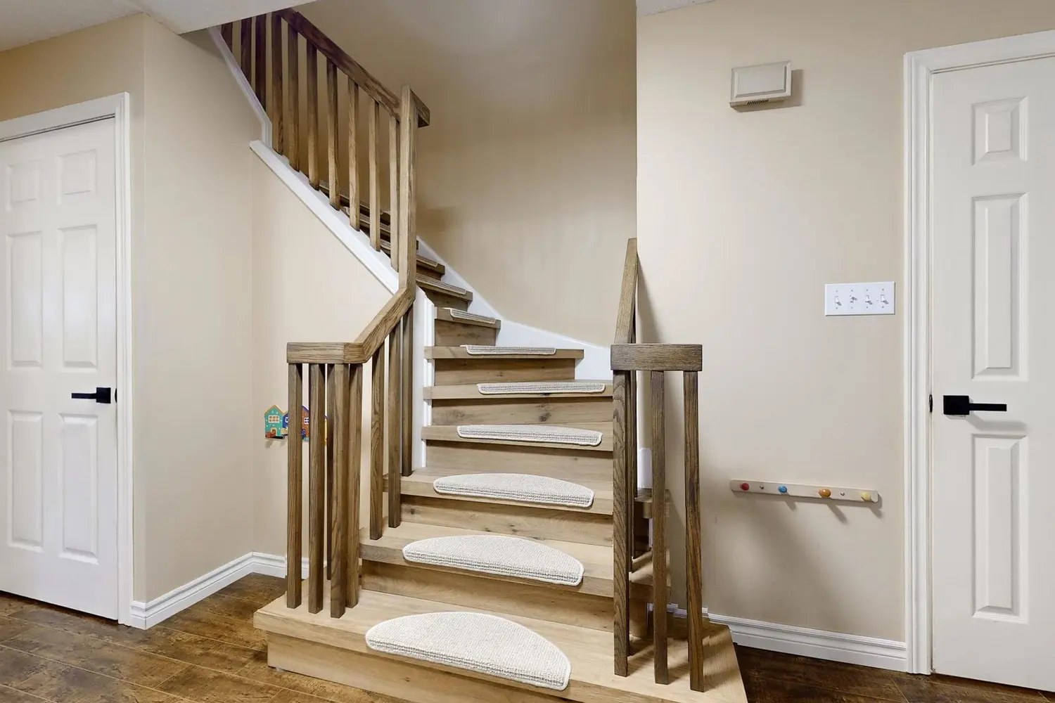 Additional image 8 of 3453 Hannibal Road