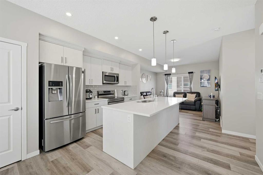 Additional image 3 of 226 Harvest Grove Walk NE, Calgary, AB, T3K 2P3