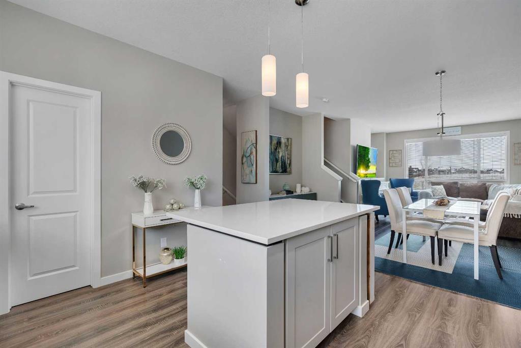 Additional image 6 of 113 Copperstone Park SE, Calgary, AB, T2Z 5E3