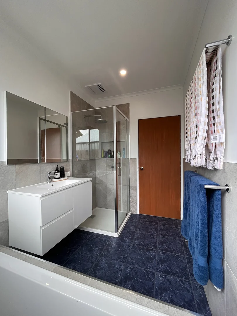 Additional image 5 of 93 Parker Street, Dunkeld VIC 3294