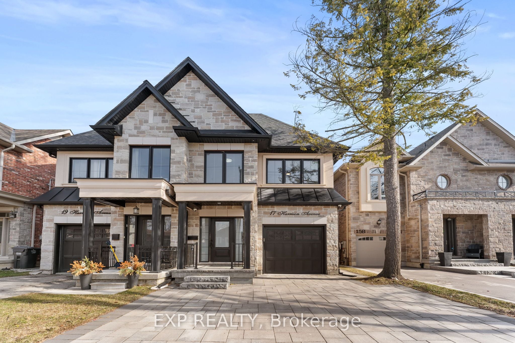 Additional image 2 of 17 Harrison Avenue, Mississauga, ON, L5H 2W8
