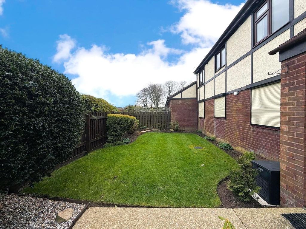 Additional image 10 of 2 bed flat for saleThe Sycamores, Hartlepool TS25