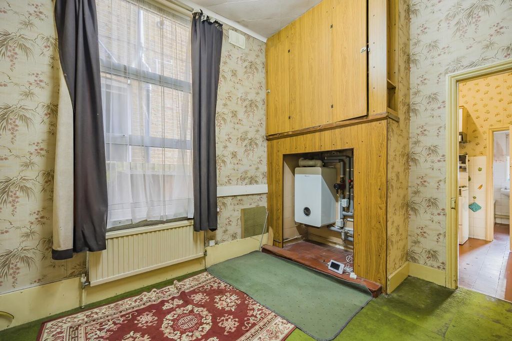Additional image 6 of 6 bed semi-detached house for saleLennard Road, Penge, London SE20