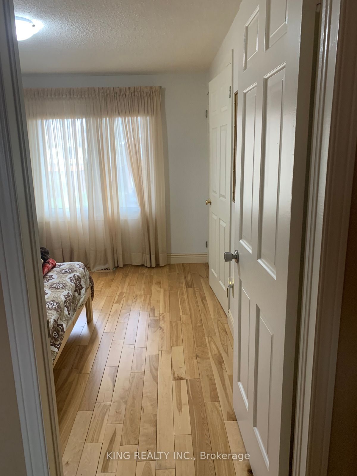 Additional image 2 of 104 Elgin Drive, Brampton, ON, L6Y 2E8