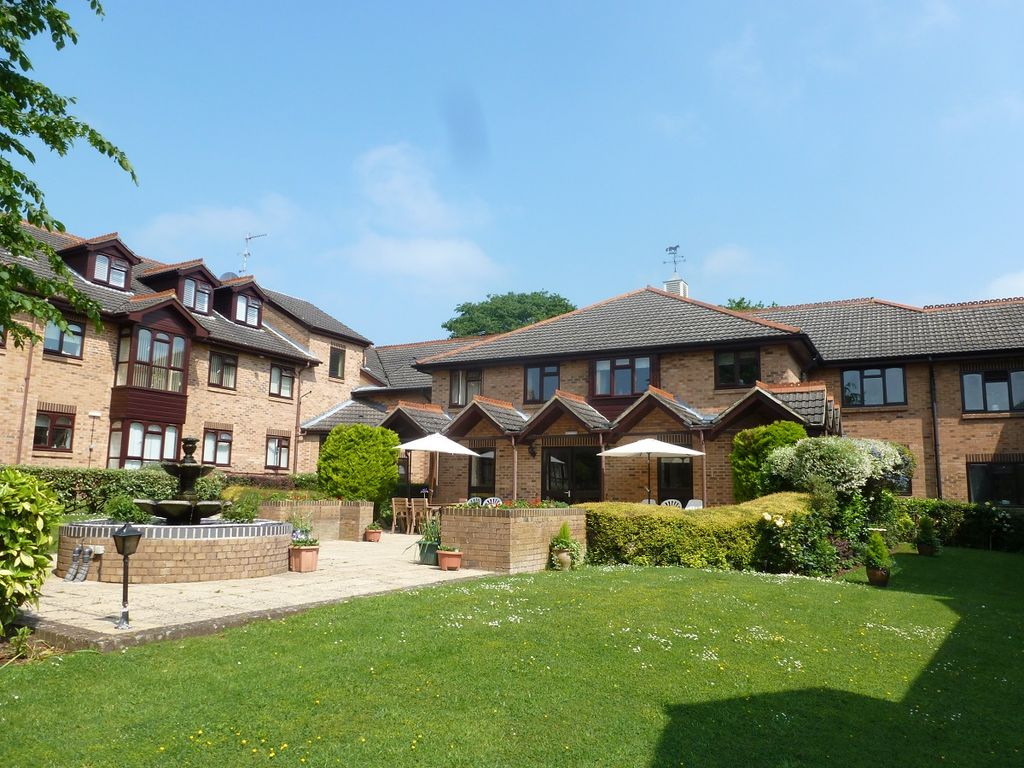 Additional image 8 of 2 bed flat for saleSt. Christophers Gardens, Ascot SL5