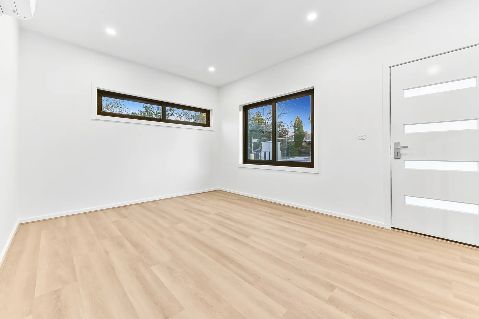 Additional image 3 of 1-5/31 Macpherson Street, Dandenong VIC 3175