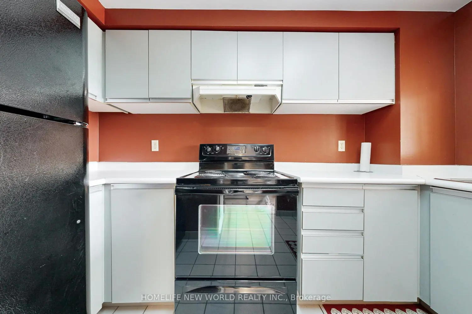 Additional image 7 of 711 Rossland Road 706