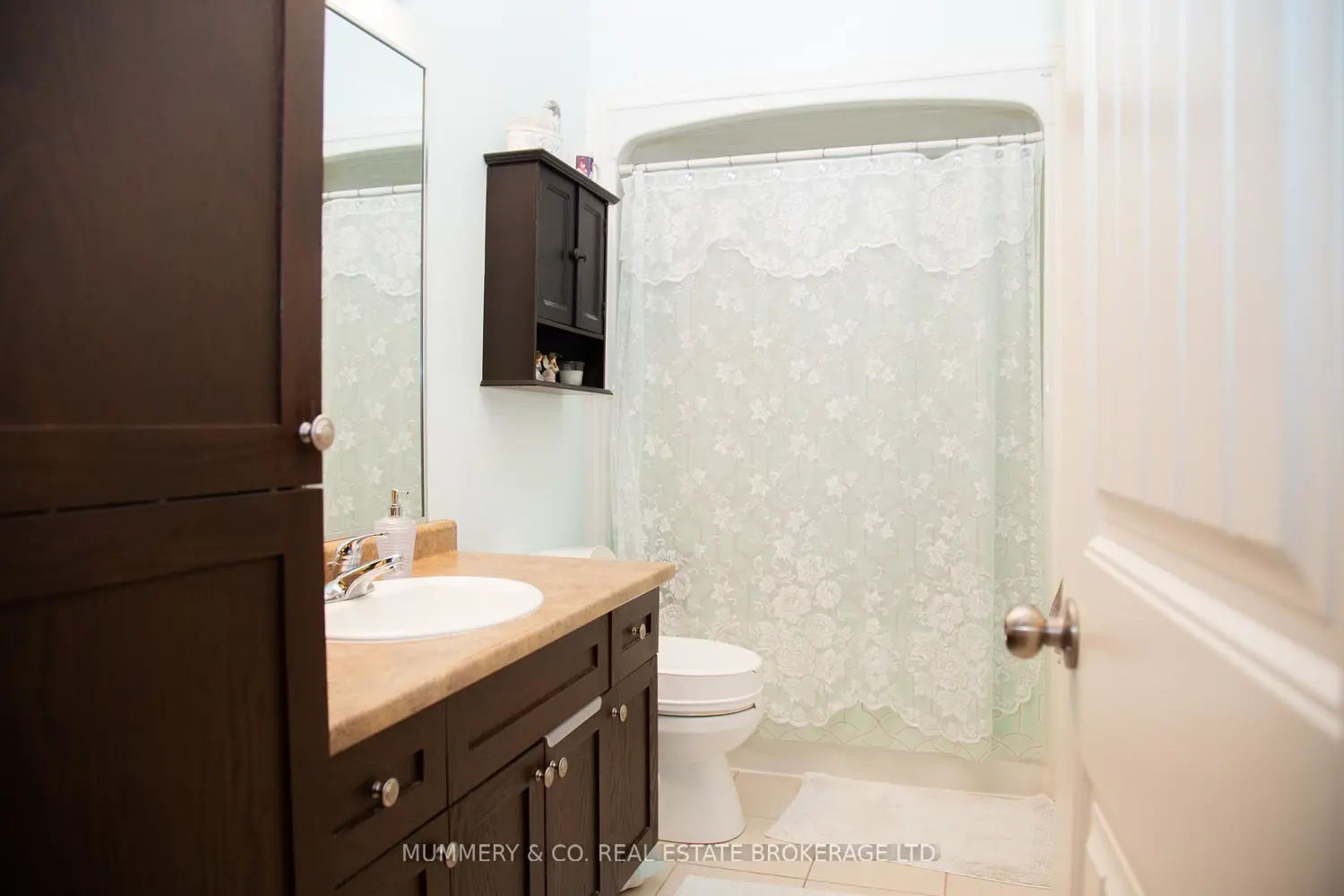 Additional image 4 of 410 Queen Street 25