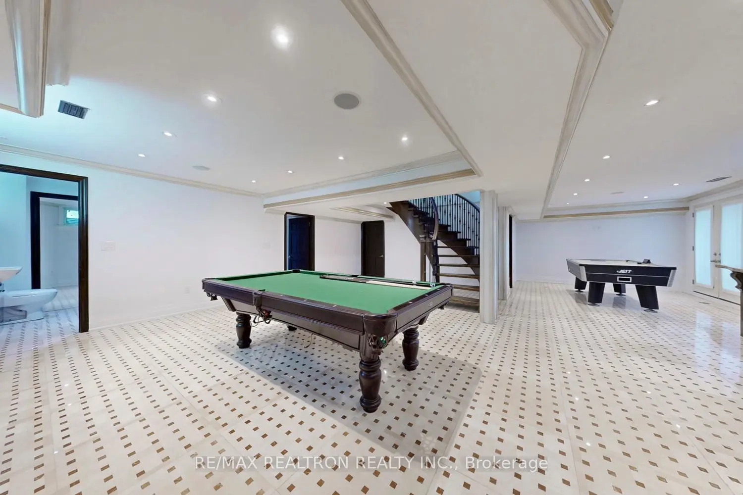 Additional image 15 of 58 Highland Park Boulevard