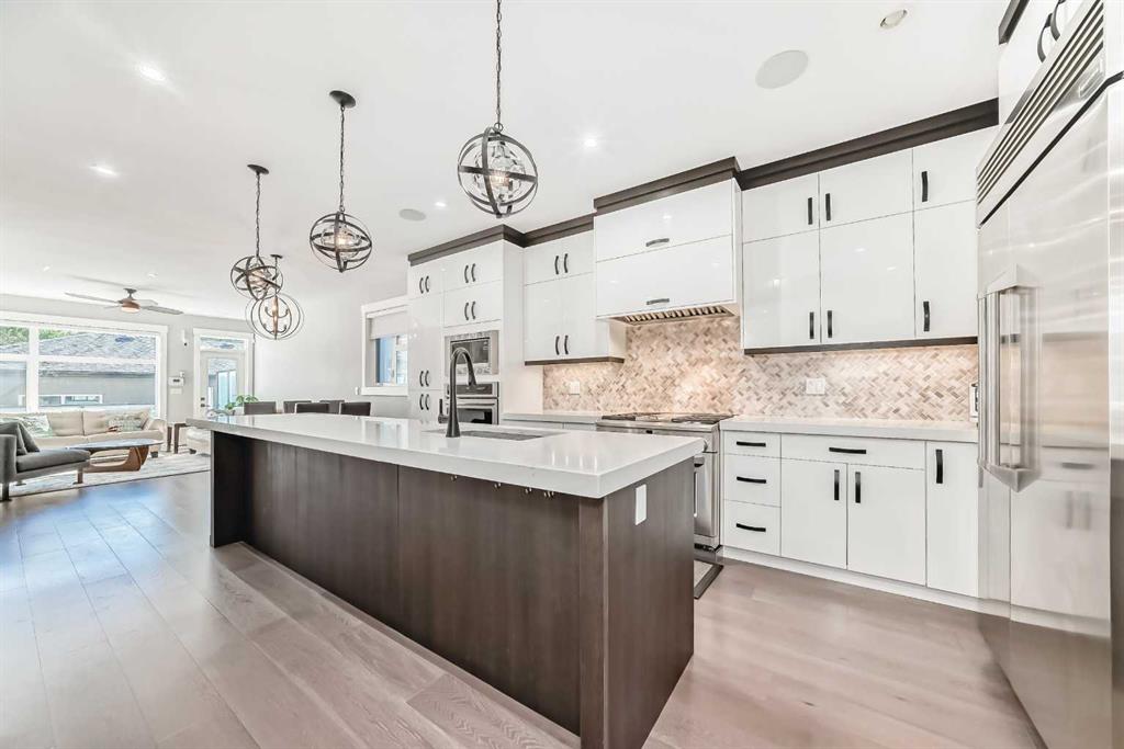 Additional image 6 of 2234 28 Street SW, Calgary, AB, T3E2H6
