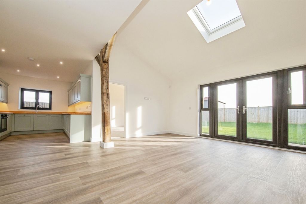 Additional image 3 of 3 bed barn conversion for saleThe Maltings, Ramsey, Harwich CO12