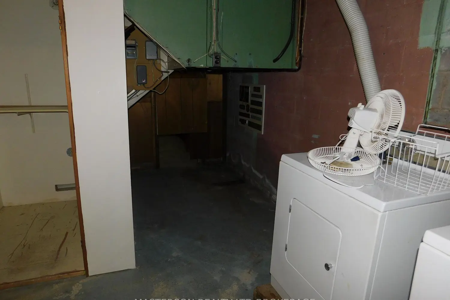 Additional image 17 of 4096 Dyson Avenue