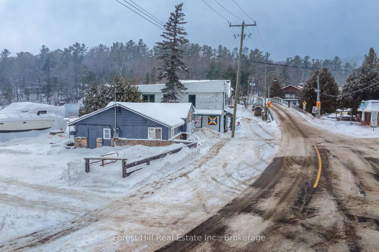 Additional image 18 of 1092 Main Street