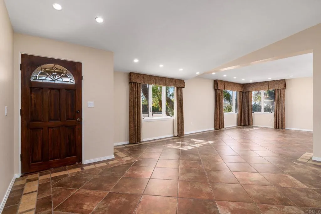 Additional image 9 of 1180 Barcelona Drive, San Diego, CA 92107