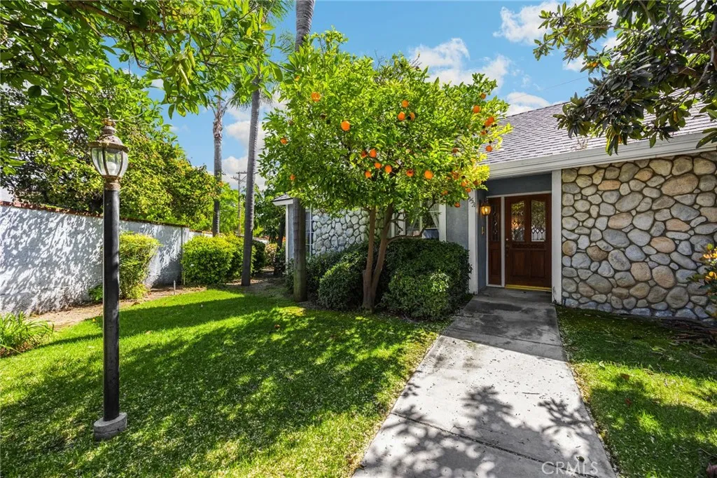 Additional image 38 of 115 N Mountain Ave Unit A, Monrovia, CA 91016